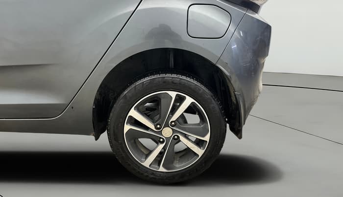 2021 Tata ALTROZ XZ DIESEL, Diesel, Manual, 63,948 km, Left Rear Wheel