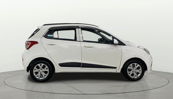 2016 Hyundai Grand i10 SPORTZ 1.2 KAPPA VTVT, Petrol, Manual, 61,854 km, Right Side View