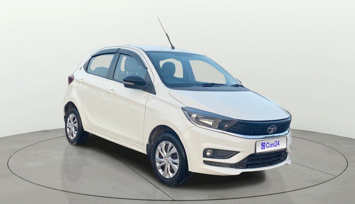 2023 Tata Tiago XT CNG, CNG, Manual, 71,795 km, Right Front Diagonal