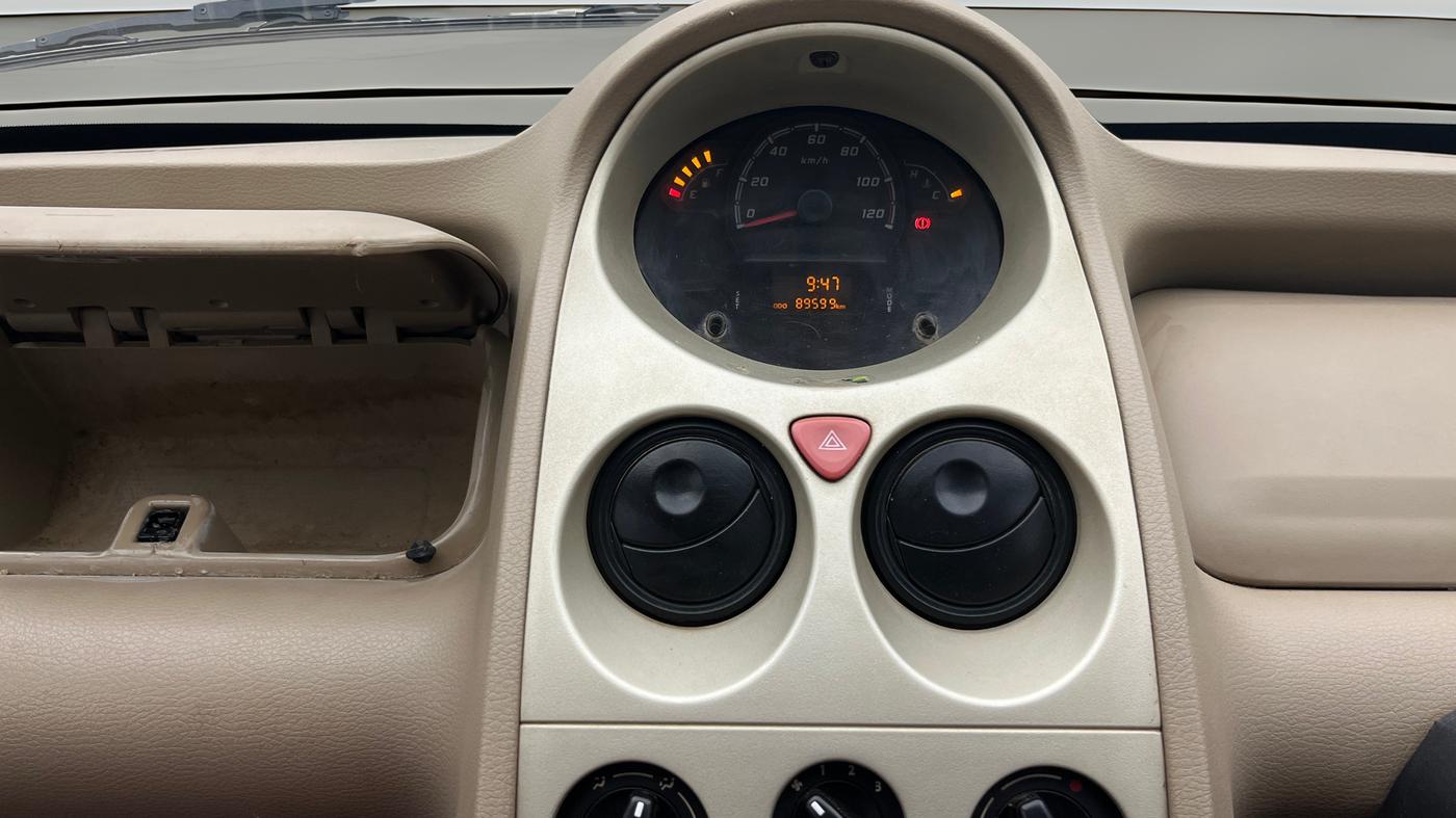 2014 Tata Nano TWIST XT, Petrol, Manual, 89,598 km, Air Conditioner