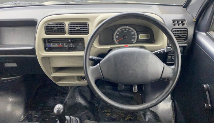 2017 Maruti Eeco 7 STR, Petrol, Manual, 13,946 km, Steering Wheel Close Up