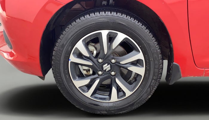 2024 Maruti Swift ZXI PLUS AMT DUAL TONE, Petrol, Automatic, 5,119 km, Left Front Wheel