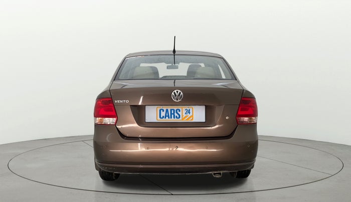 2015 Volkswagen Vento HIGHLINE 1.6 MPI, Petrol, Manual, 71,482 km, Back/Rear