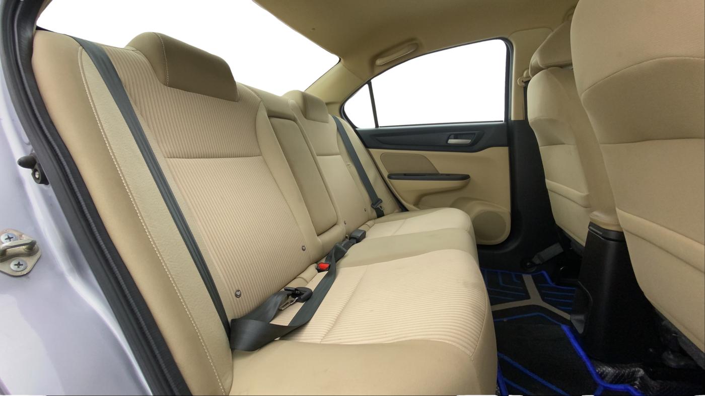 2023 Honda Amaze 1.2L I-VTEC VX, Petrol, Manual, 17,808 km, Right Side Rear Door Cabin