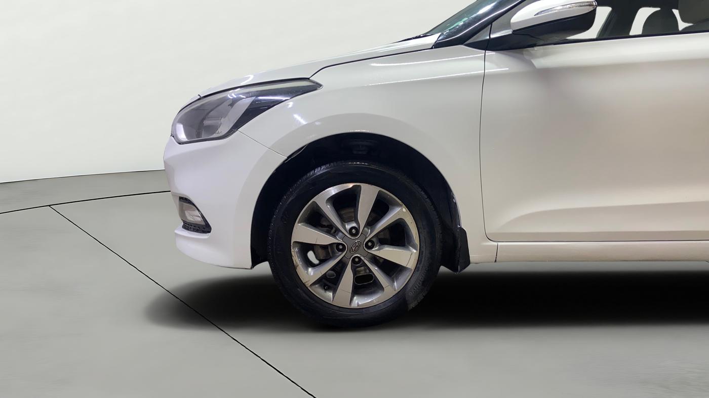 2017 Hyundai Elite i20 ASTA 1.2 DUAL TONE, Petrol, Manual, 1,23,697 km, Left Front Wheel