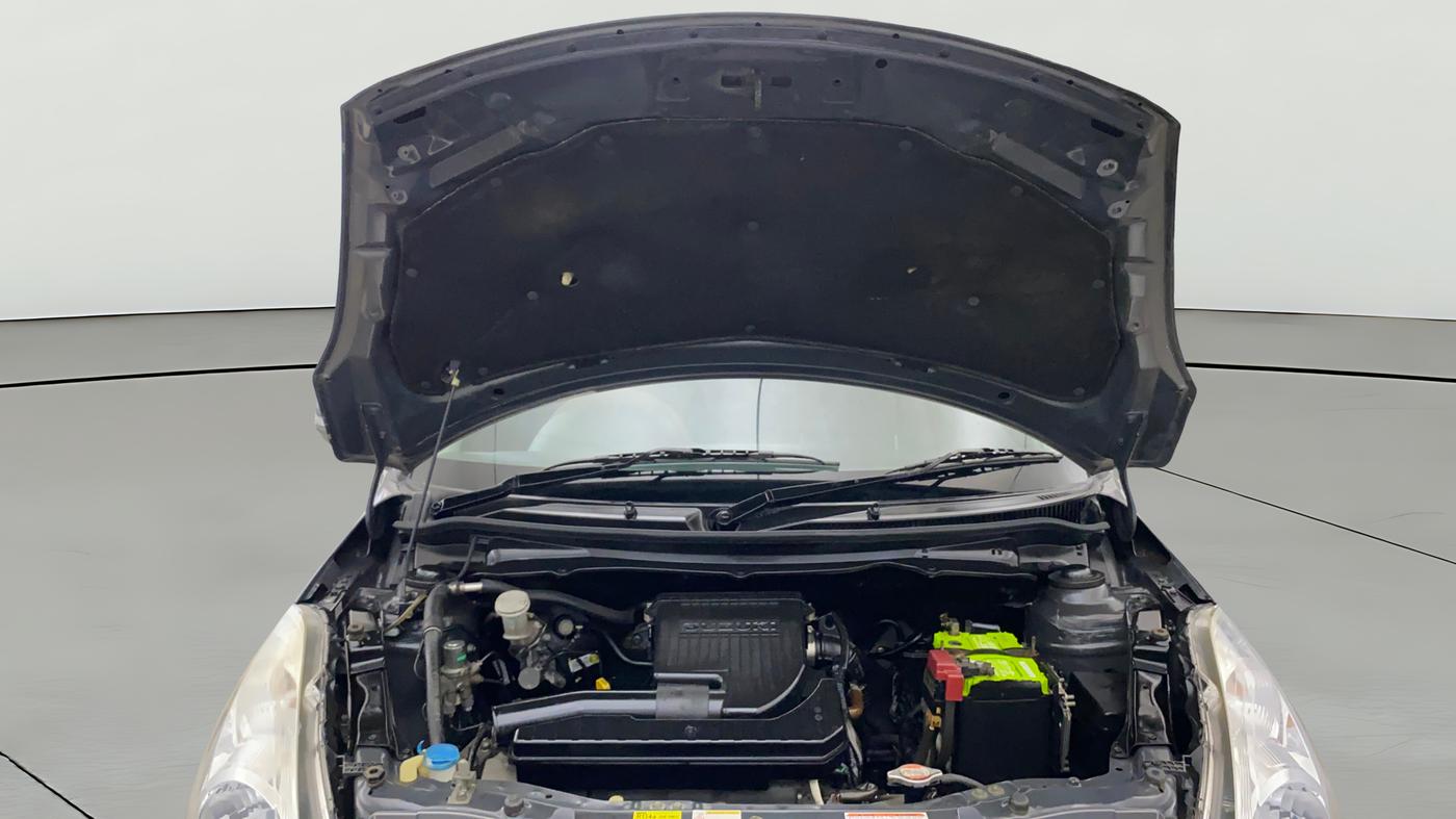 2014 Maruti Swift VXI, Petrol, Manual, 28,148 km, Open Bonet