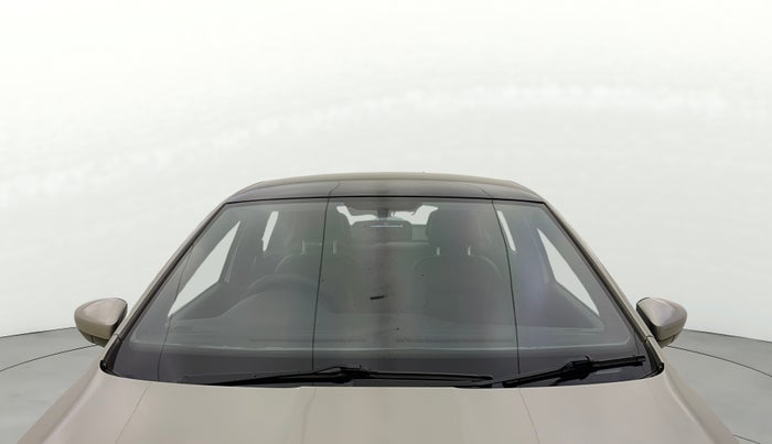 2017 Skoda Rapid AMBITION 1.6 MPI MT, Petrol, Manual, 84,228 km, Front Windshield