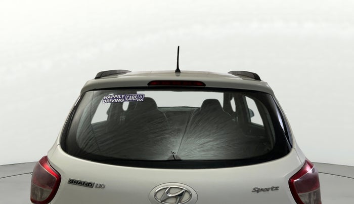 2017 Hyundai Grand i10 SPORTZ (O) 1.2 KAPPA VTVT, CNG, Manual, 86,122 km, Rear Windshield