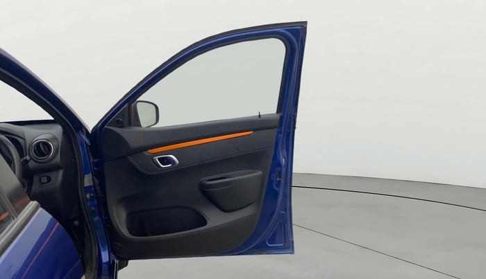 2020 Renault Kwid CLIMBER 1.0 (O), Petrol, Manual, 67,647 km, RHS Front Door