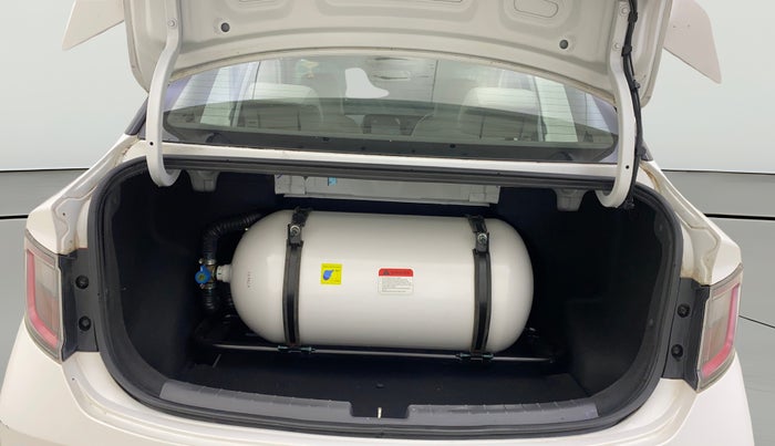 2023 Hyundai AURA SX 1.2 CNG, CNG, Manual, 7,375 km, Boot Open Zoomed View