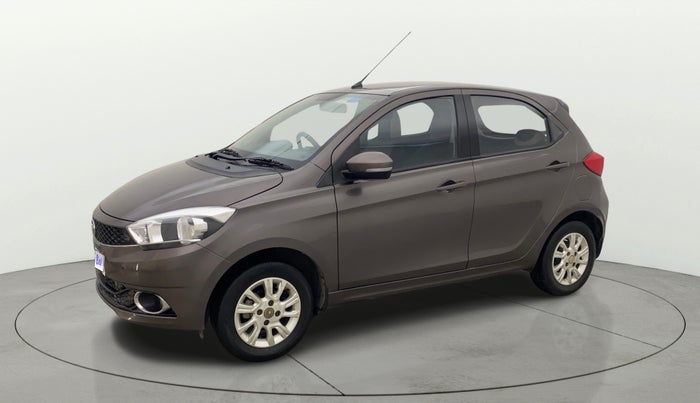 2018 Tata Tiago XZ PETROL, Petrol, Manual, 30,975 km, Left Front Diagonal