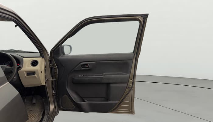 2020 Maruti New Wagon-R LXI 1.0, Petrol, Manual, 27,229 km, RHS Front Door