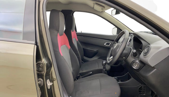 2018 Renault Kwid RXT 1.0 (O), Petrol, Manual, 50,239 km, Right Side Front Door Cabin