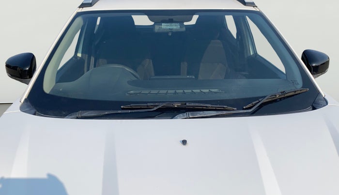 2022 Renault Kiger RXT (O) AMT, Petrol, Automatic, 38,769 km, Front Windshield