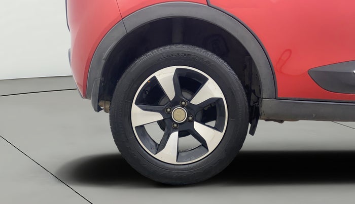 2018 Tata NEXON XZA PLUS PETROL, Petrol, Automatic, 54,652 km, Right Rear Wheel