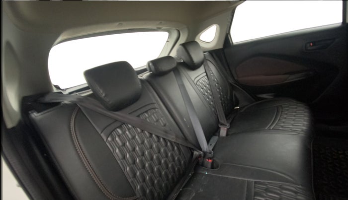 2024 Maruti FRONX DELTA PLUS 1.0 TURBO MT, Petrol, Manual, 19,999 km, Right Side Rear Door Cabin