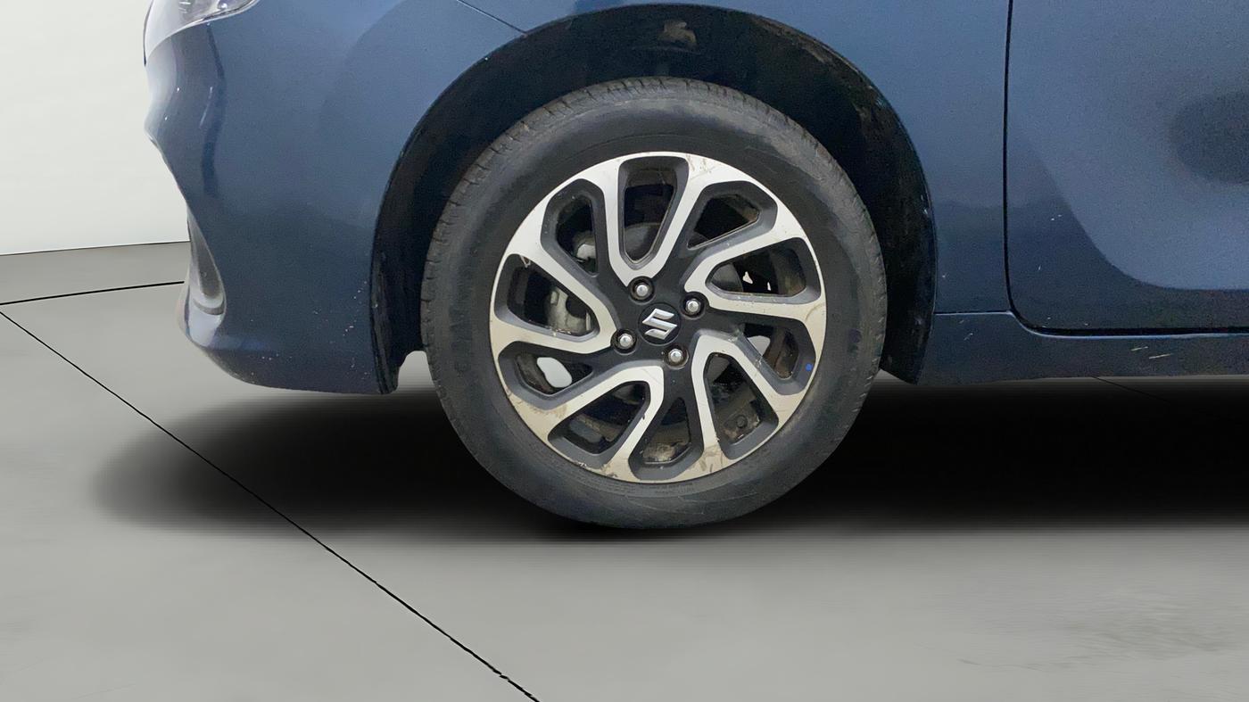 2022 Maruti Baleno ALPHA PETROL 1.2, Petrol, Manual, 77,616 km, Left Front Wheel