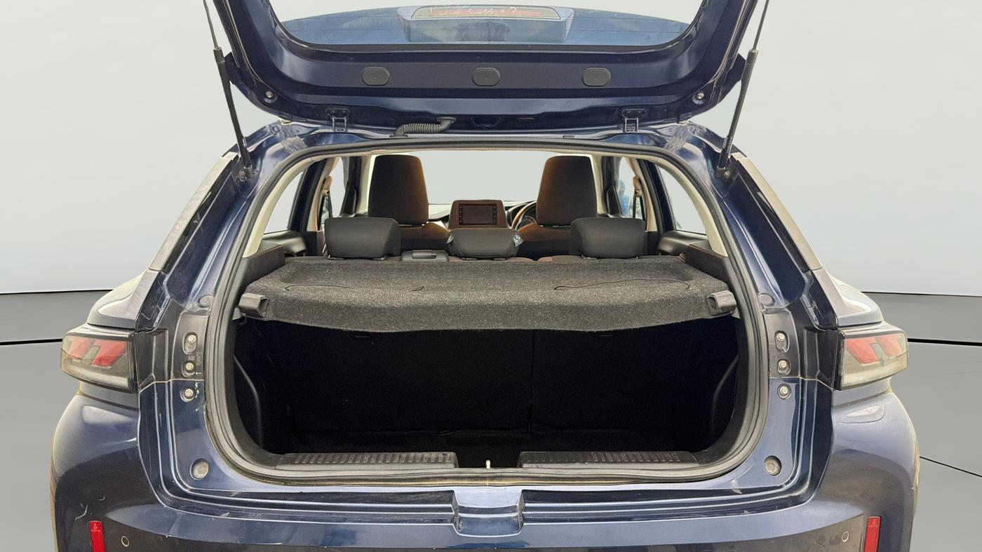 2023 Maruti FRONX DELTA 1.2 AGS, Petrol, Automatic, 39,967 km, Boot Open Zoomed View