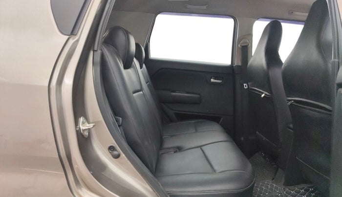 2020 Maruti New Wagon-R ZXI 1.2, Petrol, Manual, 61,552 km, Right Side Rear Door Cabin