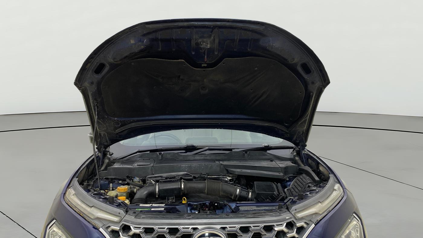 2021 Tata Safari XZA PLUS, Diesel, Automatic, 1,31,793 km, Open Bonet