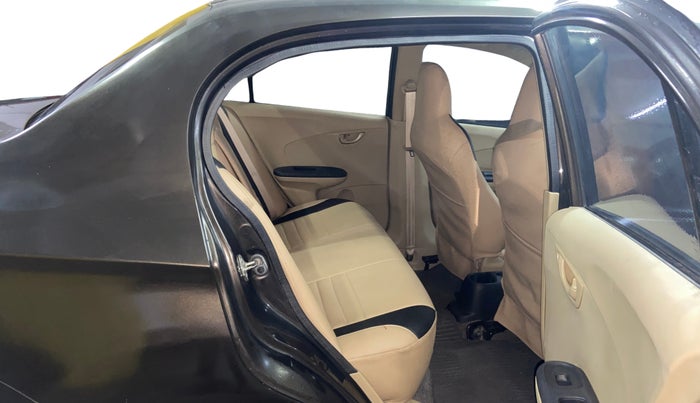 2015 Honda Amaze 1.2L I-VTEC S, Petrol, Manual, 92,331 km, Right Side Rear Door Cabin