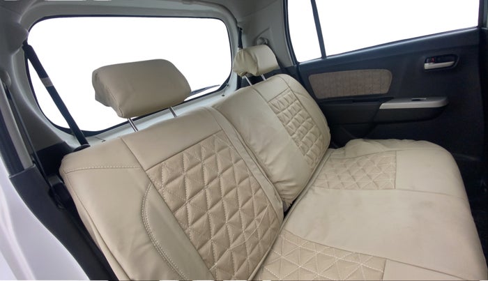 2016 Maruti Wagon R 1.0 VXI (O) AMT, Petrol, Automatic, 36,236 km, Right Side Rear Door Cabin