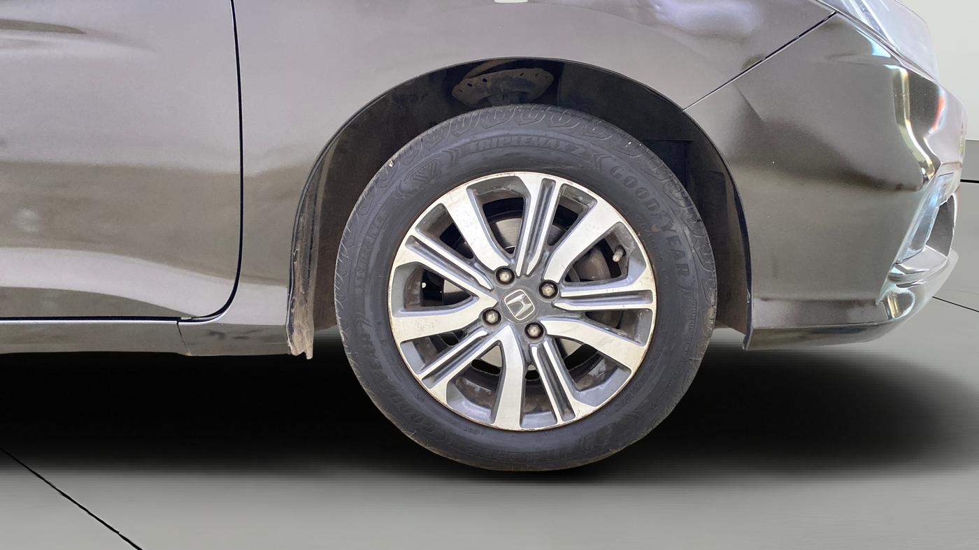 2020 Honda City 1.5L I-VTE V CVT, Petrol, Automatic, 1,08,739 km, Right Front Wheel