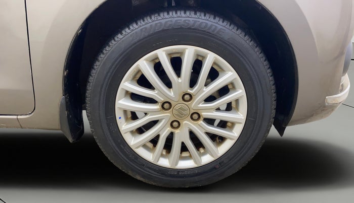 2018 Maruti Dzire ZXI, Petrol, Manual, 51,375 km, Right Front Wheel