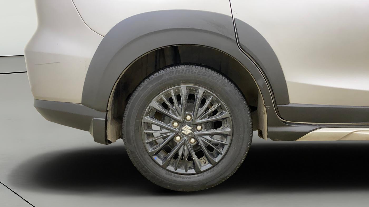 2021 Maruti XL6 ALPHA AT, Petrol, Automatic, 88,174 km, Right Rear Wheel