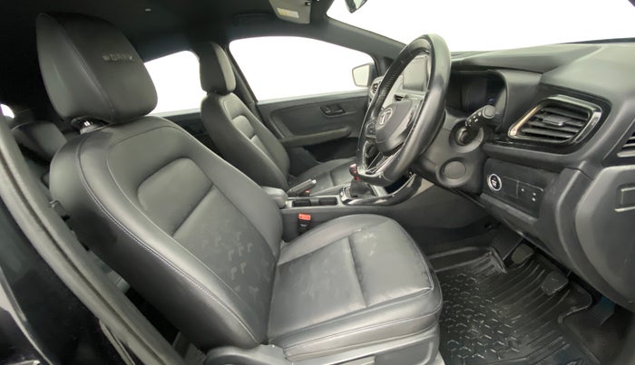 2021 Tata ALTROZ XZ PLUS PETROL DARK EDITION, Petrol, Manual, 26,112 km, Right Side Front Door Cabin