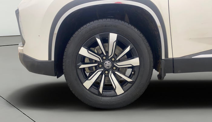 2019 MG HECTOR SHARP 1.5 DCT PETROL, Petrol, Automatic, 30,868 km, Left Front Wheel