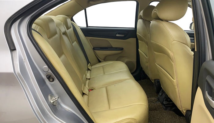 2018 Honda Amaze 1.2L I-VTEC V CVT, Petrol, Automatic, 65,434 km, Right Side Rear Door Cabin