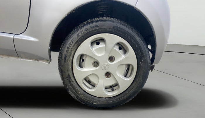 2014 Tata Nano TWIST XT, Petrol, Manual, 58,429 km, Right Front Wheel