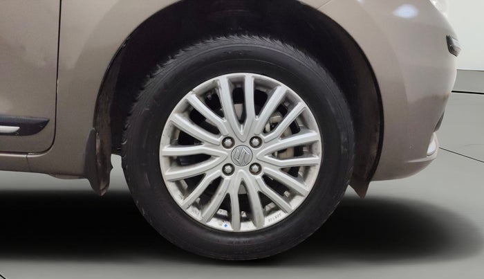 2021 Maruti Dzire ZXI, Petrol, Manual, 56,220 km, Right Front Wheel