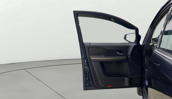 2018 Tata Hexa XTA 4X2 7 STR, Diesel, Automatic, 83,354 km, LHS Front Door