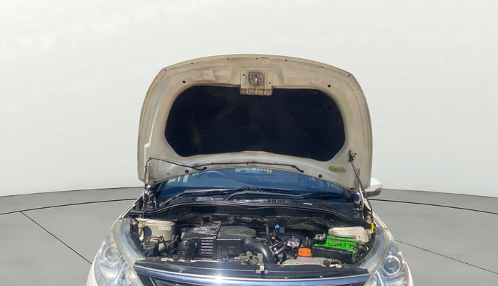 2015 Tata Zest XT PETROL, Petrol, Manual, 68,529 km, Open Bonet