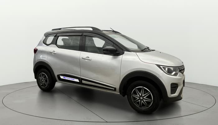 2022 Renault TRIBER RXT, Petrol, Manual, 83,843 km, SRP