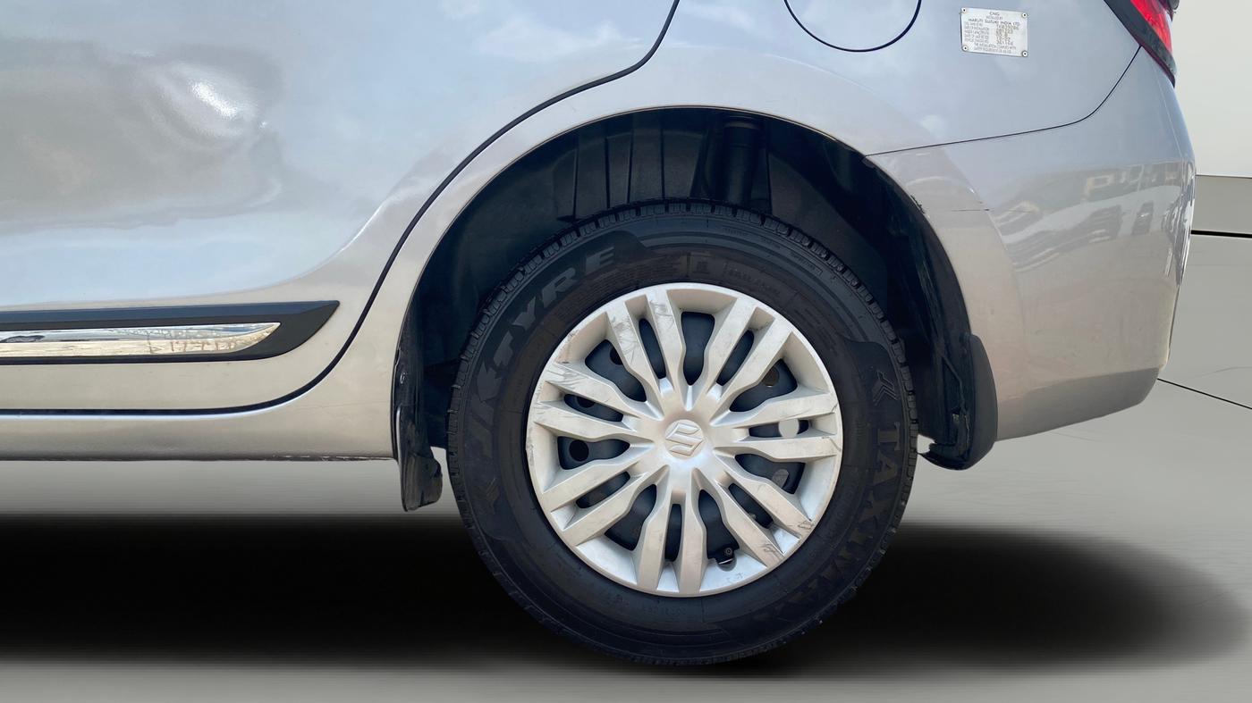 2022 Maruti Dzire VXI CNG, CNG, Manual, 92,558 km, Left Rear Wheel