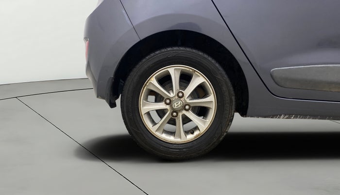 2016 Hyundai Grand i10 ASTA (O) 1.2 KAPPA VTVT, Petrol, Manual, 33,518 km, Right Rear Wheel