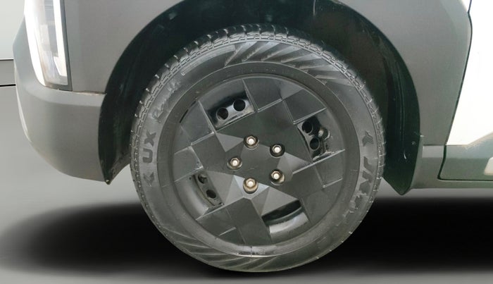 2025 KIA SYROS HTK (O) 1.0 Turbo 6MT, Petrol, Manual, 7,884 km, Left Front Wheel