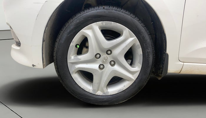 2017 Hyundai Elite i20 ASTA 1.2, Petrol, Manual, 65,290 km, Left Front Wheel