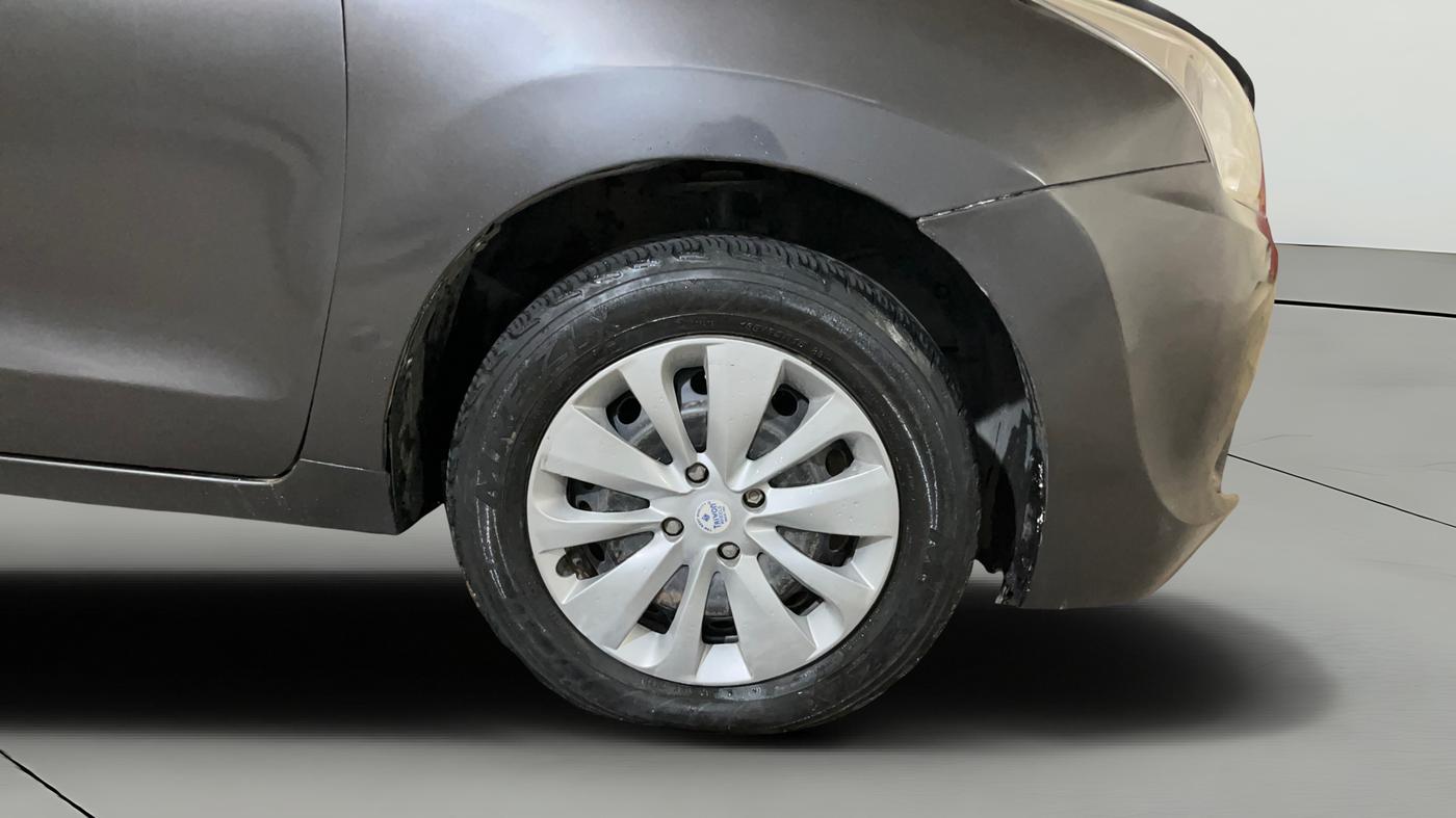 2018 Maruti Baleno DELTA PETROL 1.2, CNG, Manual, 98,195 km, Right Front Wheel