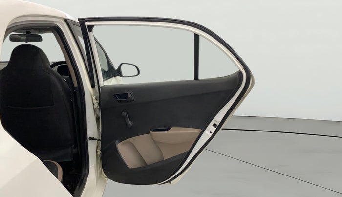 2015 Hyundai Xcent BASE 1.2, Petrol, Manual, 53,576 km, RHS Rear Door