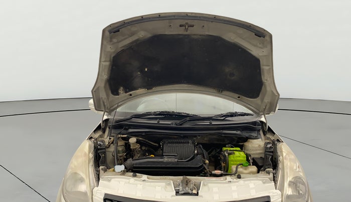 2013 Maruti Swift VXI, Petrol, Manual, 1,01,473 km, Open Bonet