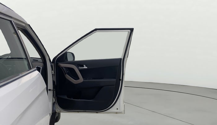 2018 Hyundai Creta SX AT 1.6 PETROL, Petrol, Automatic, 63,861 km, RHS Front Door