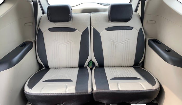 2021 Renault TRIBER RXZ AMT, Petrol, Automatic, 18,702 km, Third Seat Row ( optional )