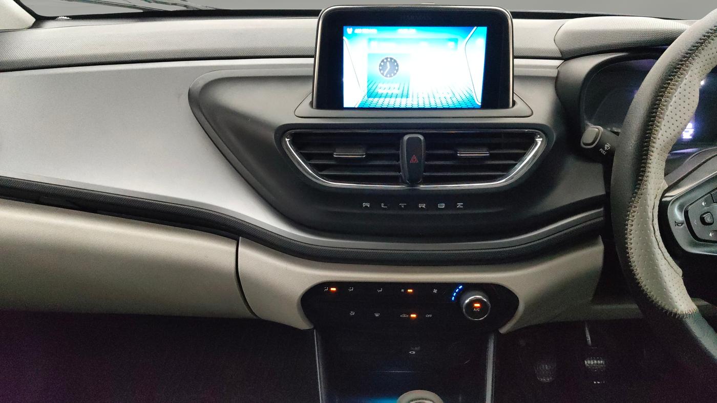 2024 Tata ALTROZ XM PLUS SUNROOF CNG, CNG, Manual, 44,187 km, Air Conditioner