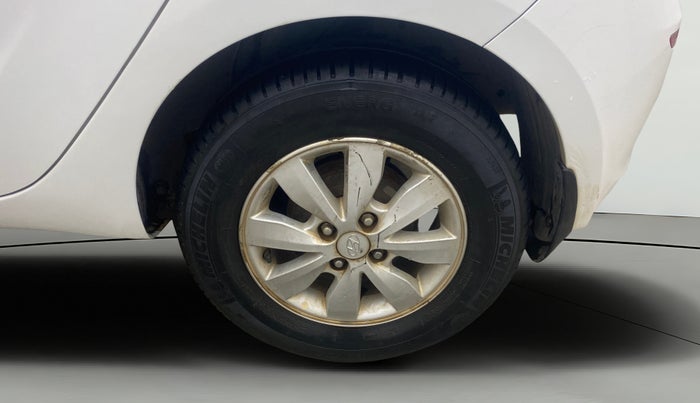 2013 Hyundai i20 SPORTZ 1.2, Petrol, Manual, 86,088 km, Left Rear Wheel