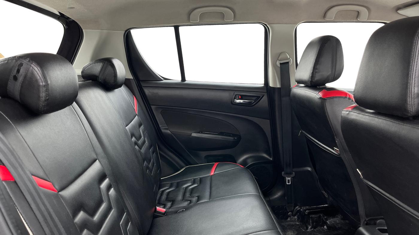 2015 Maruti Swift VXI, Petrol, Manual, 57,277 km, Right Side Rear Door Cabin