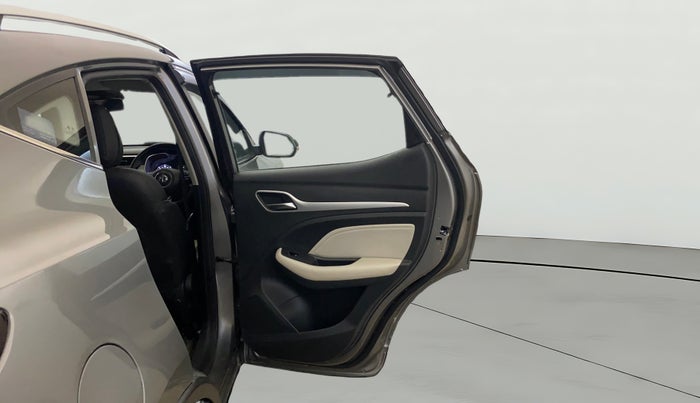 2022 MG ASTOR SUPER 1.5 MT, Petrol, Manual, 54,601 km, RHS Rear Door